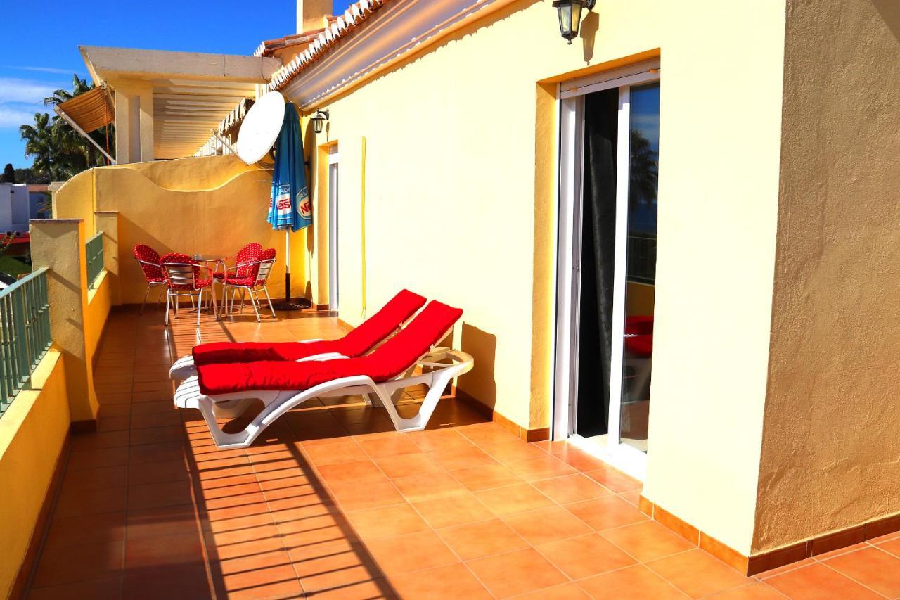 Hostal La Estacion Benajarafe Kültér fotó